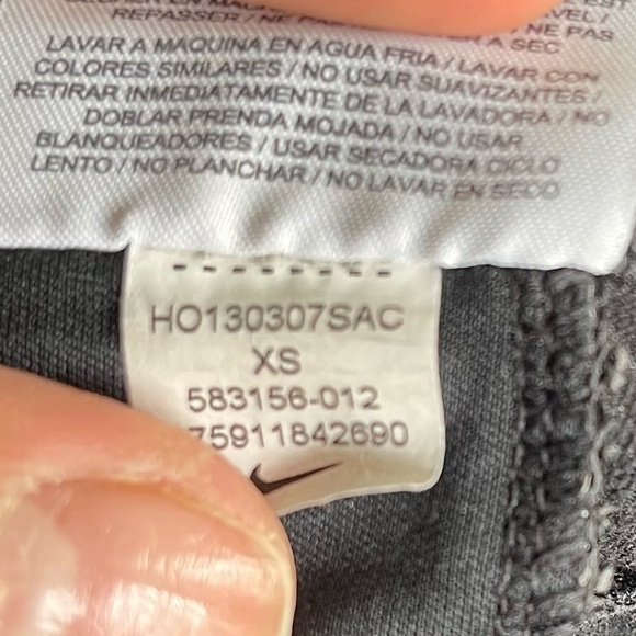 Nike Luxe Black Running Tights - Picture 3 of 5